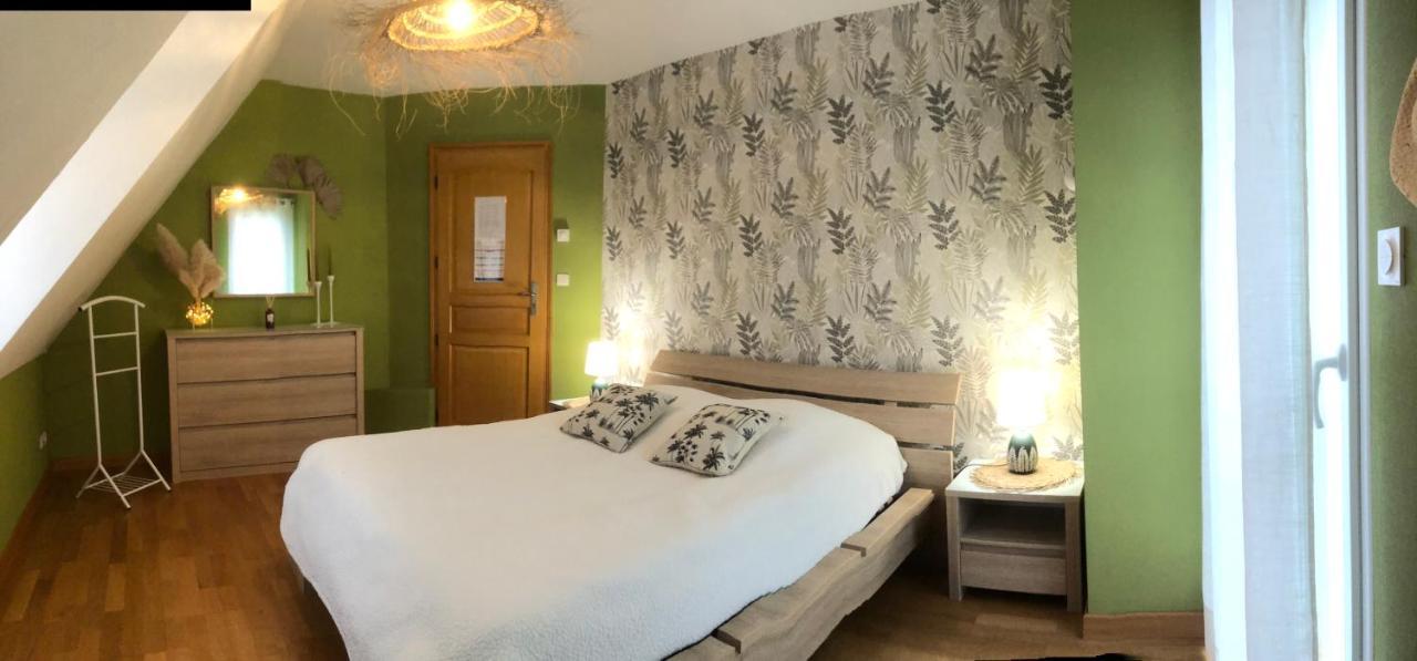 Le Jardin De Venus Bed and Breakfast La Rivière-Saint-Sauveur Εξωτερικό φωτογραφία