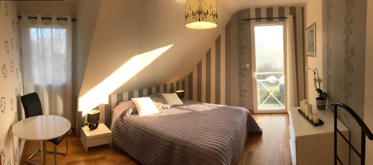 Le Jardin De Venus Bed and Breakfast La Rivière-Saint-Sauveur Εξωτερικό φωτογραφία